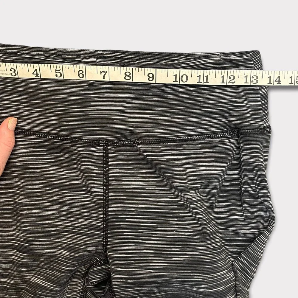 Reebok Grey & White Striped Leggings Size M - Picture 5 of 7